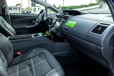 Зелен автомобил Green Taxi Burgas в Бургас 7