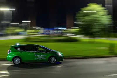 Зелен автомобил Green Taxi Burgas в Бургас 11